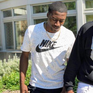 Meet your Posher, Christian